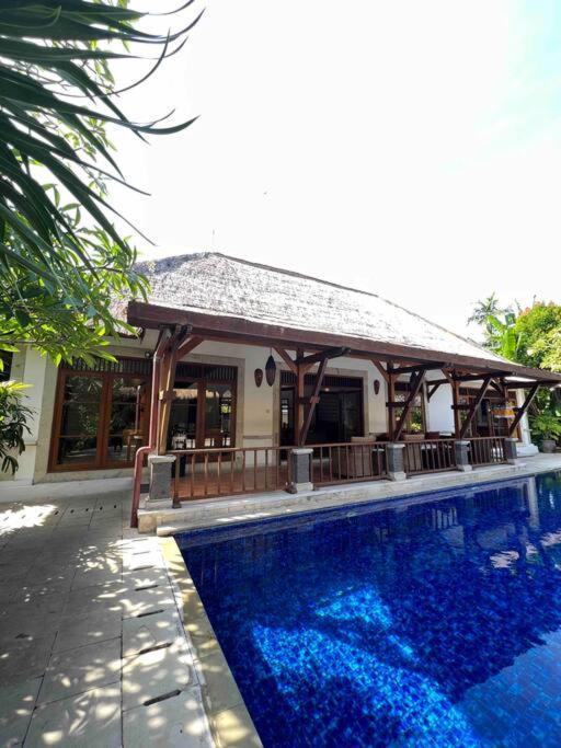 Bali Berg Villa, Sanur Exteriör bild
